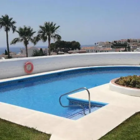 Willa Casa En Nerja Con Gran Terraza, Muy Luminosa Y En Tranquila Urbanizacion Zewnętrze zdjęcie